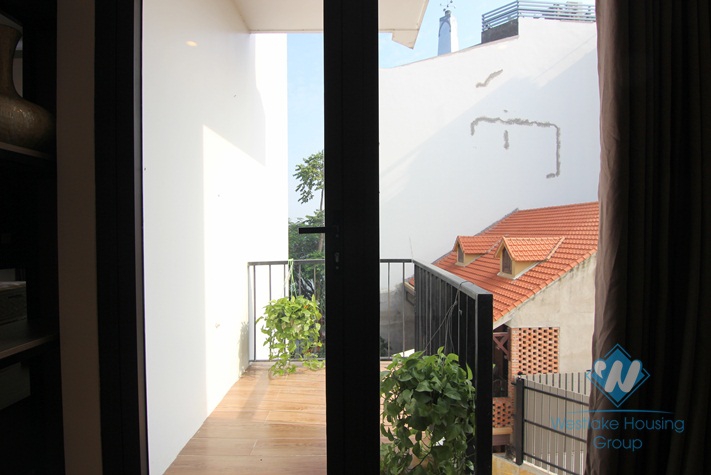 A nice and clean studio apartment for rent in quite area, Tay Ho, Ha Noi